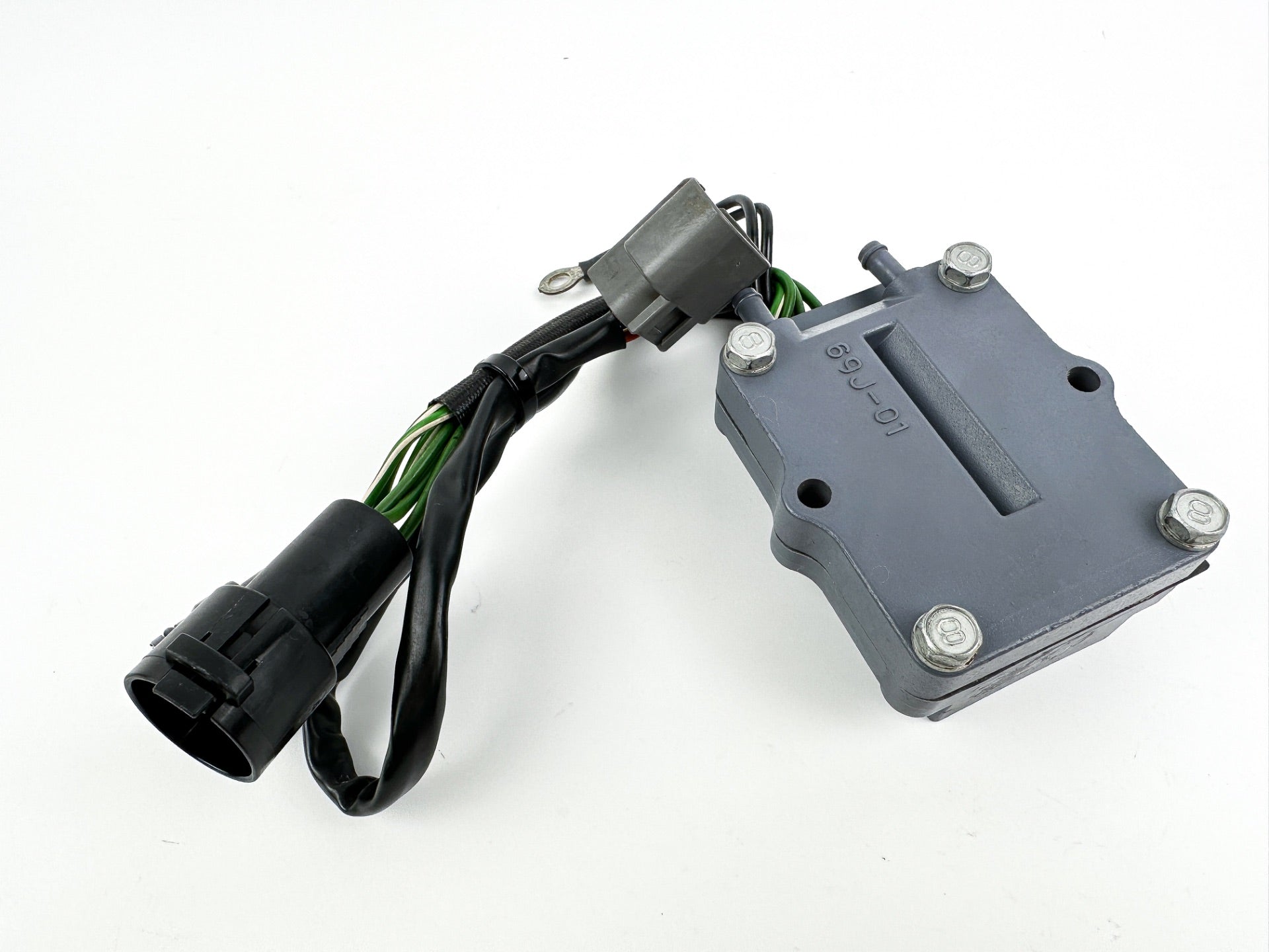 2003 Yamaha 225 HP 4 Stroke Outboard Rectifier & Regulator 69J-81960-10-00 OEM