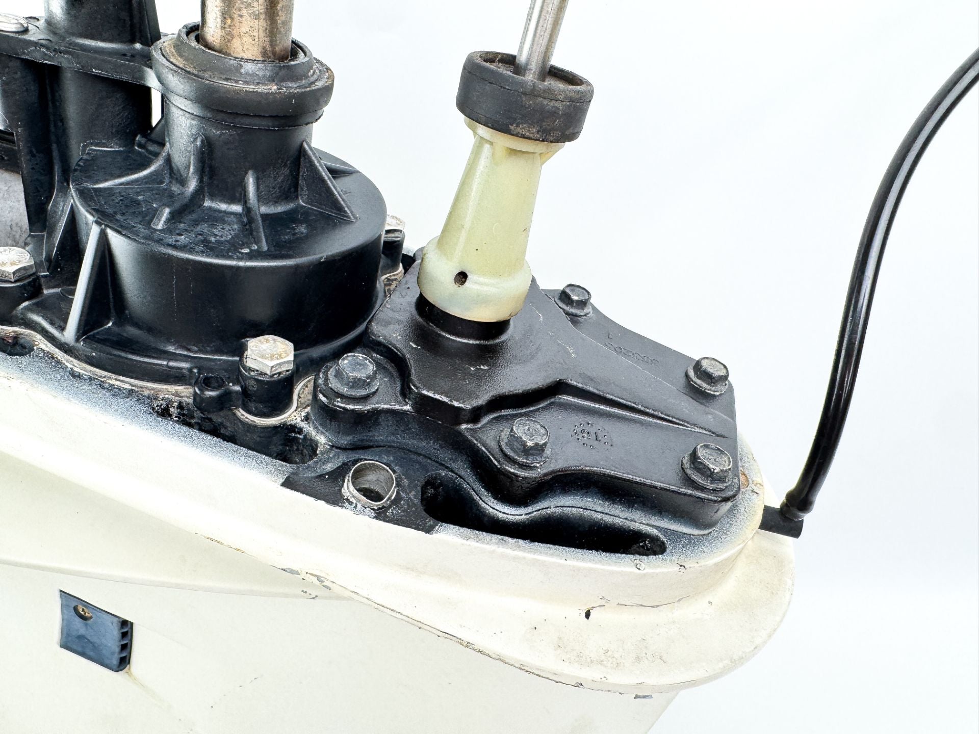 Evinrude Etec 150 175 200 HP 2 Stroke 25" XL Magnum 2 M2 Lower Unit Assembly