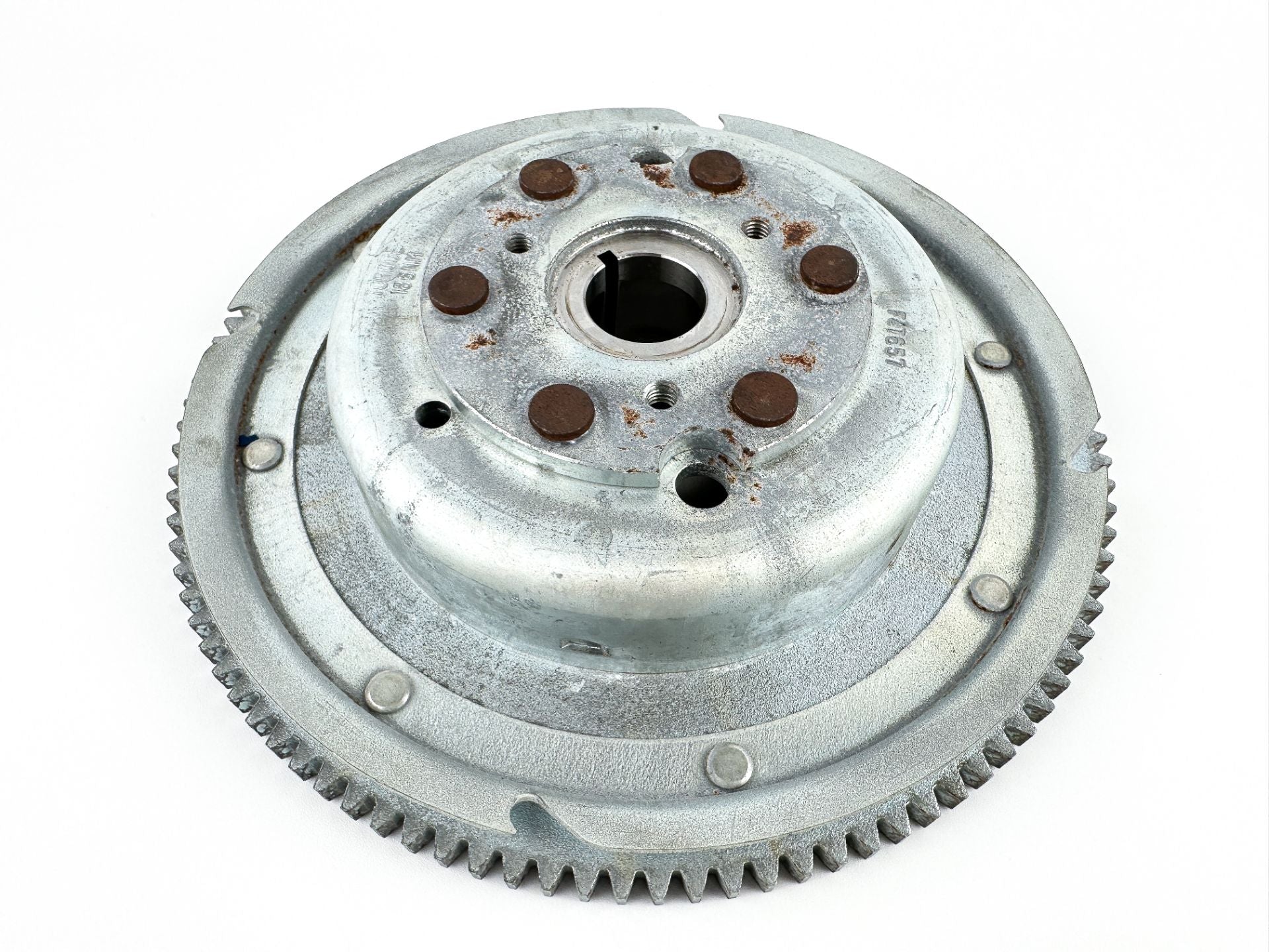 2011 Yamaha 115 HP 4 Stroke Outboard Flywheel Rotor 68V-81450-00-00 OEM