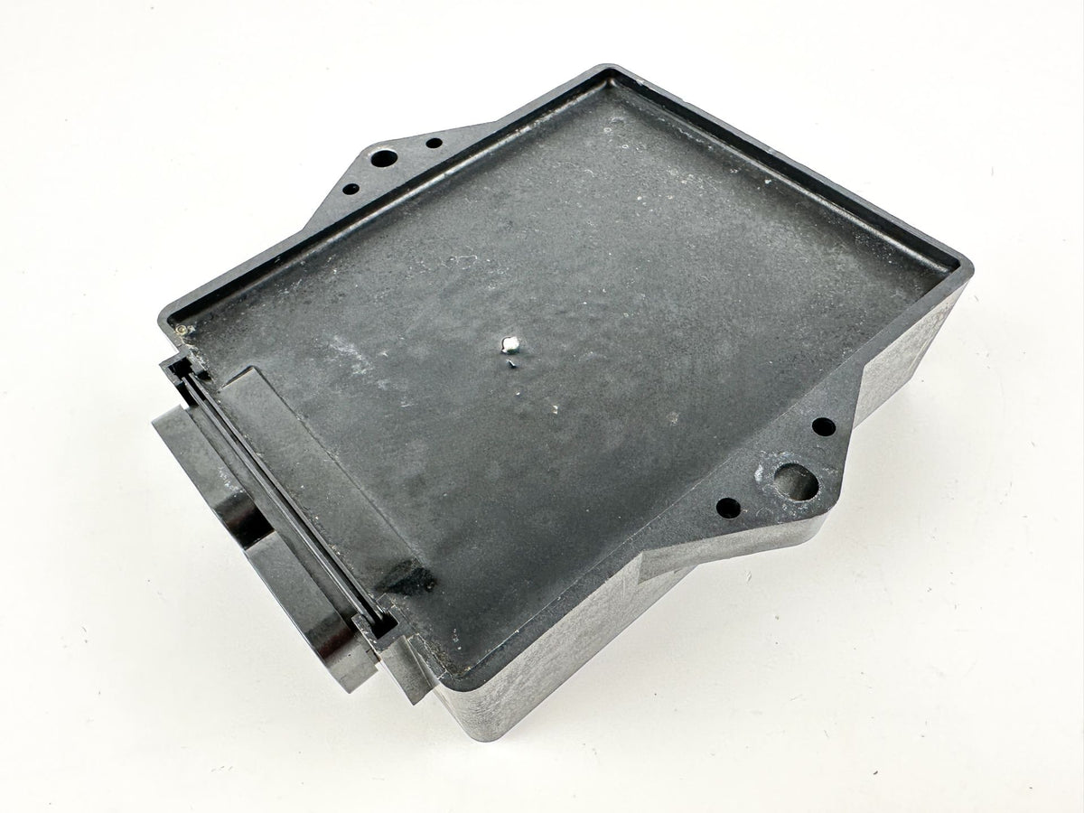 2004 Yamaha 150 HP 2 Stroke Outboard Engine Control Unit ECU 68J-8591A-20-00 OEM