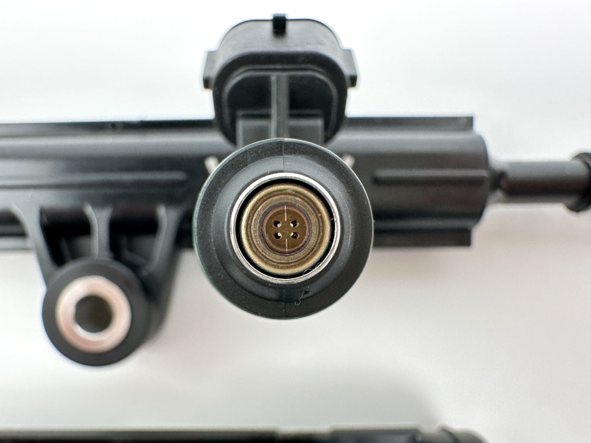 2019 Yamaha 250 HP 4 Stroke Outboard Fuel Injector Set W/ Rail 6CB-13161-10-00 OEM