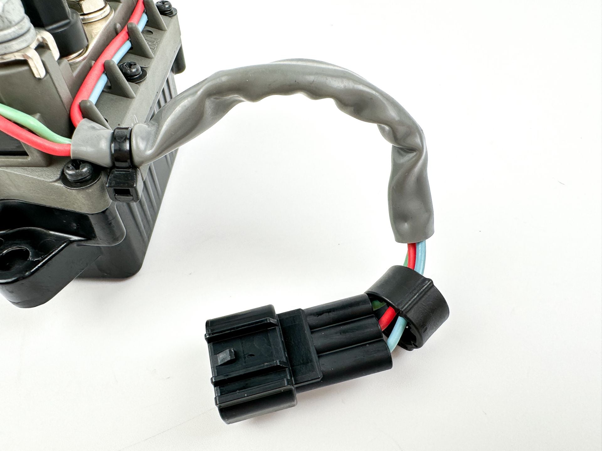 2015 Yamaha 250 HP 4 Stroke Outboard Trim Tilt Relay 6AW-81950-00-00 OEM