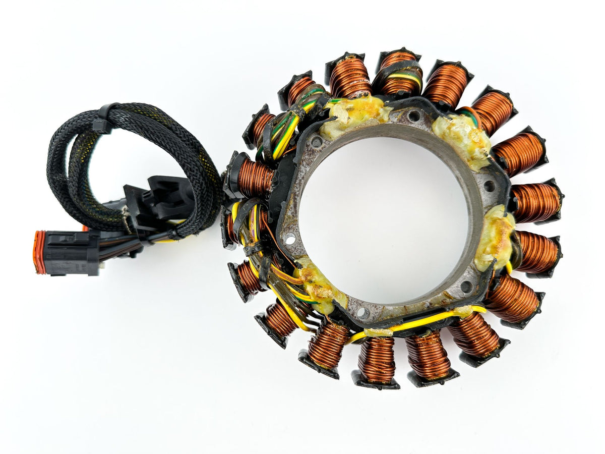 2001 Evinrude 115 HP 2 Stroke Outboard Stator Assembly 0586514 OEM
