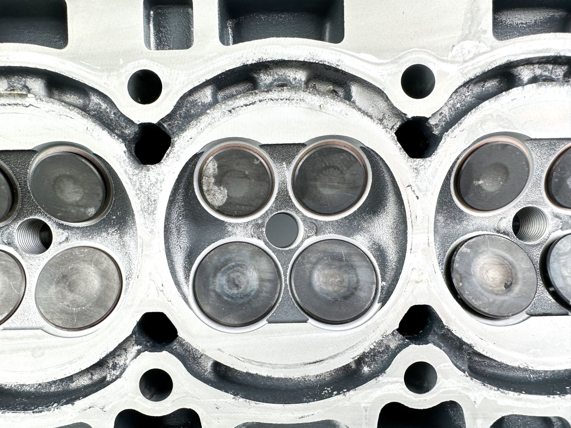 2011 - 2014 Yamaha 115 HP 4 Stroke Outboard Cylinder Head 68V-W009A-08-9S OEM