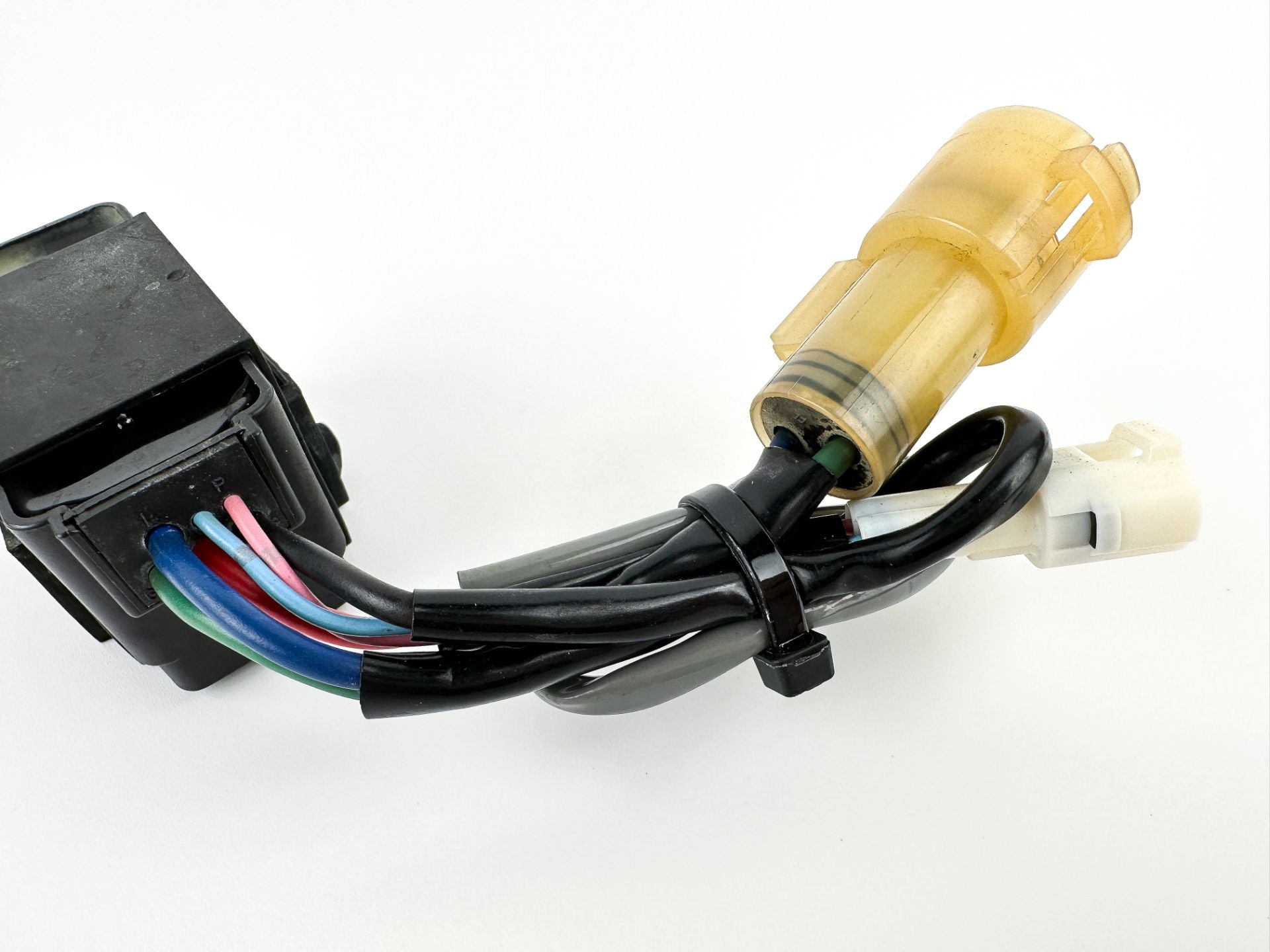2008 Suzuki 50 HP 4 Stroke Outboard Trim Tilt Relay 38410-93J13 OEM