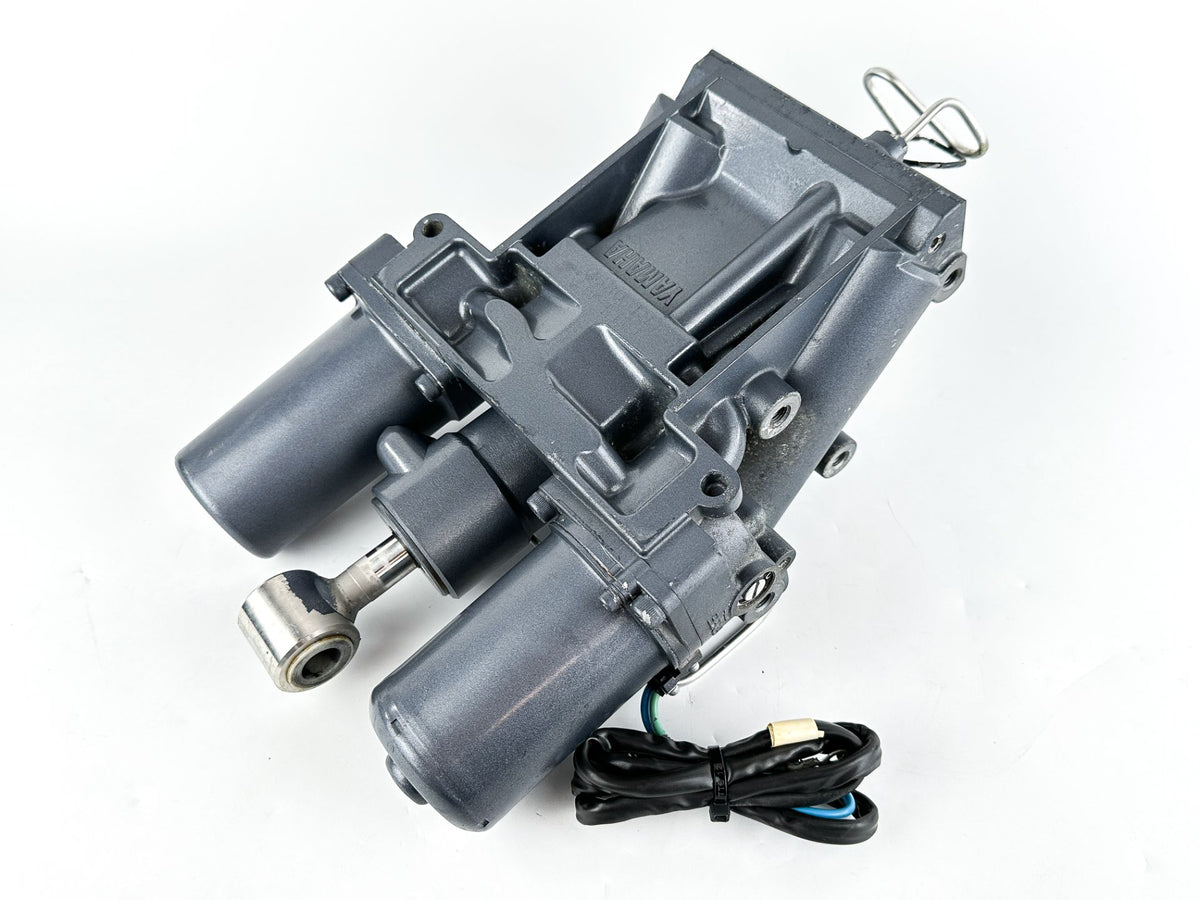 02-18 Yamaha 200 225 250 300 HP 4 Stroke Outboard Power Trim Tilt Unit