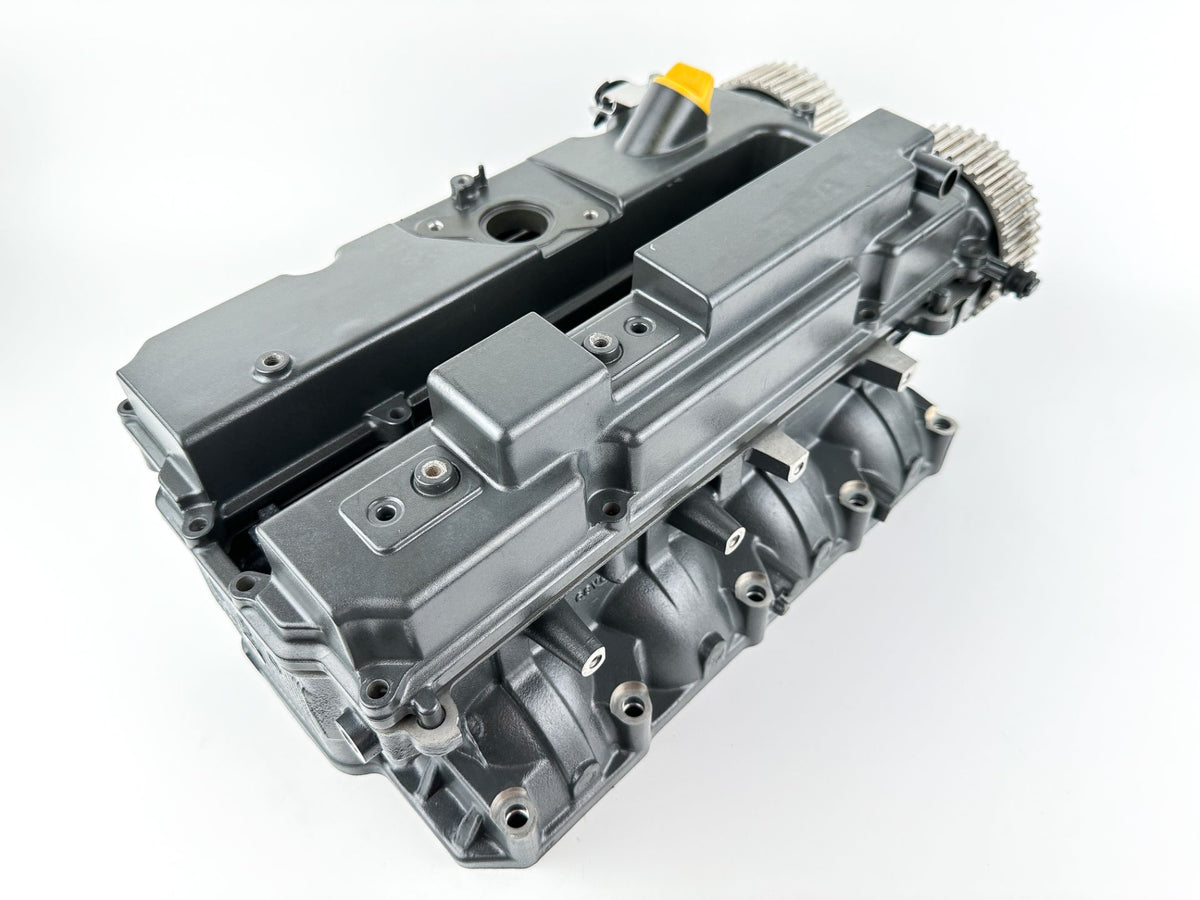 2013 Yamaha 115 HP 4 Stroke Outboard Cylinder Head 68V-W009A-08-9S OEM