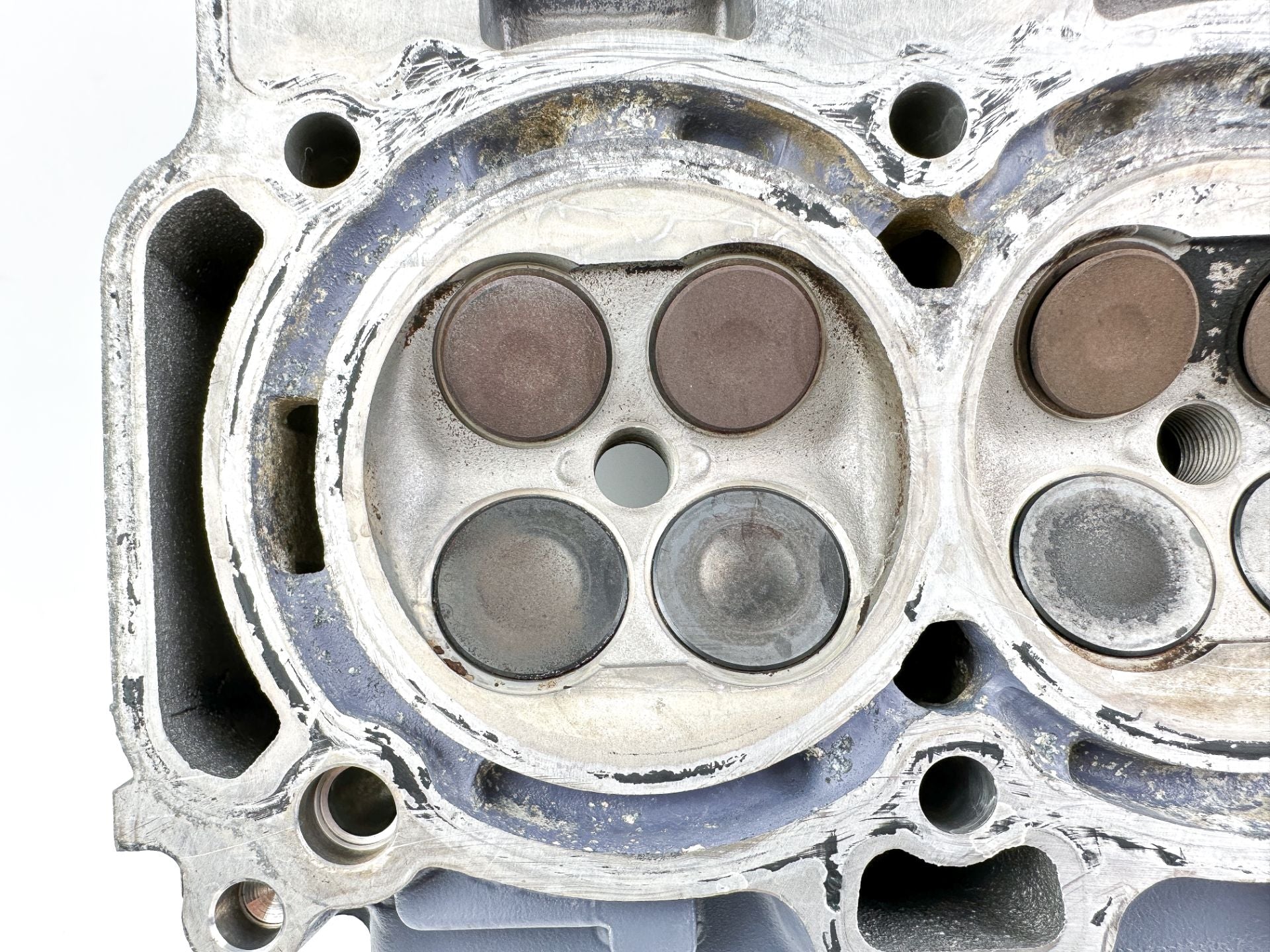 67F-W009A-29-9S Yamaha 75 80 90 100 HP 4 Stroke Cylinder Head 2002-2004