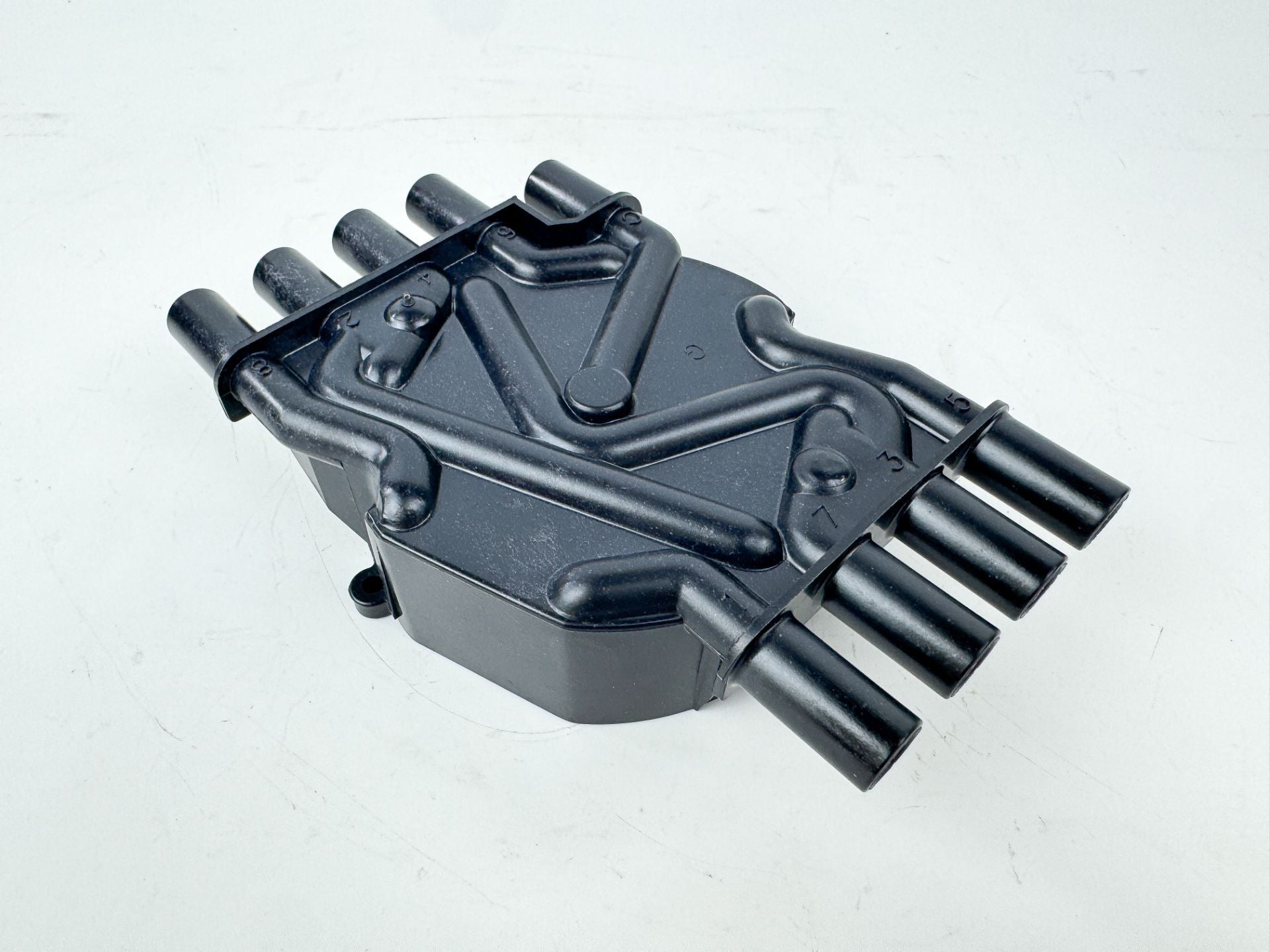 Volvo Penta Distributor Cap 3858975 Brand New OEM