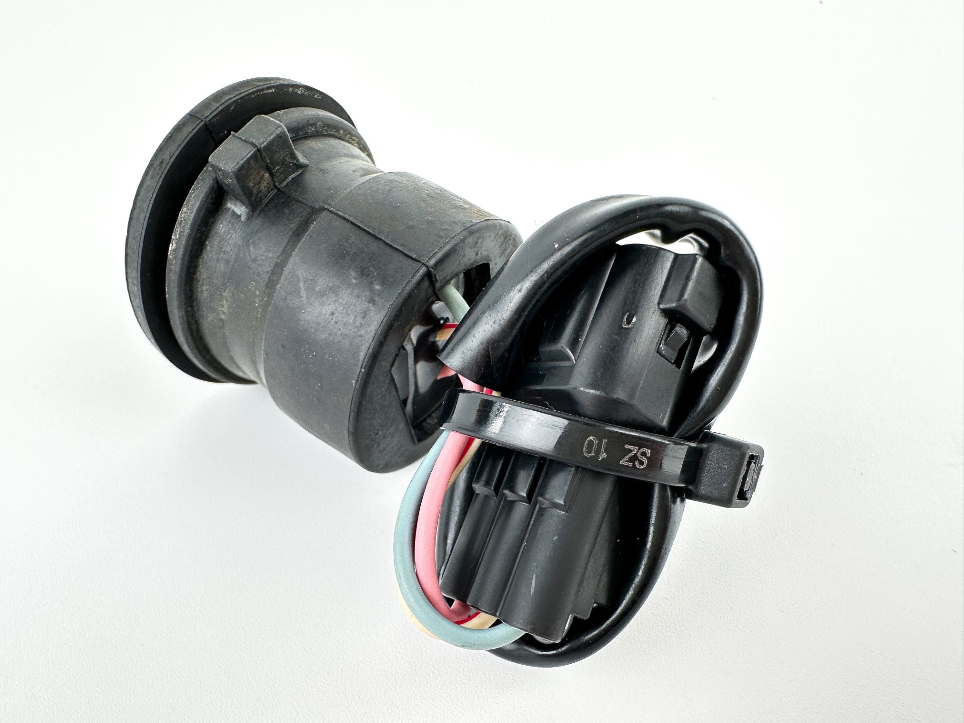 2003 Suzuki 140 HP 4 Stroke Outboard Trim Switch 37850-99E05 OEM