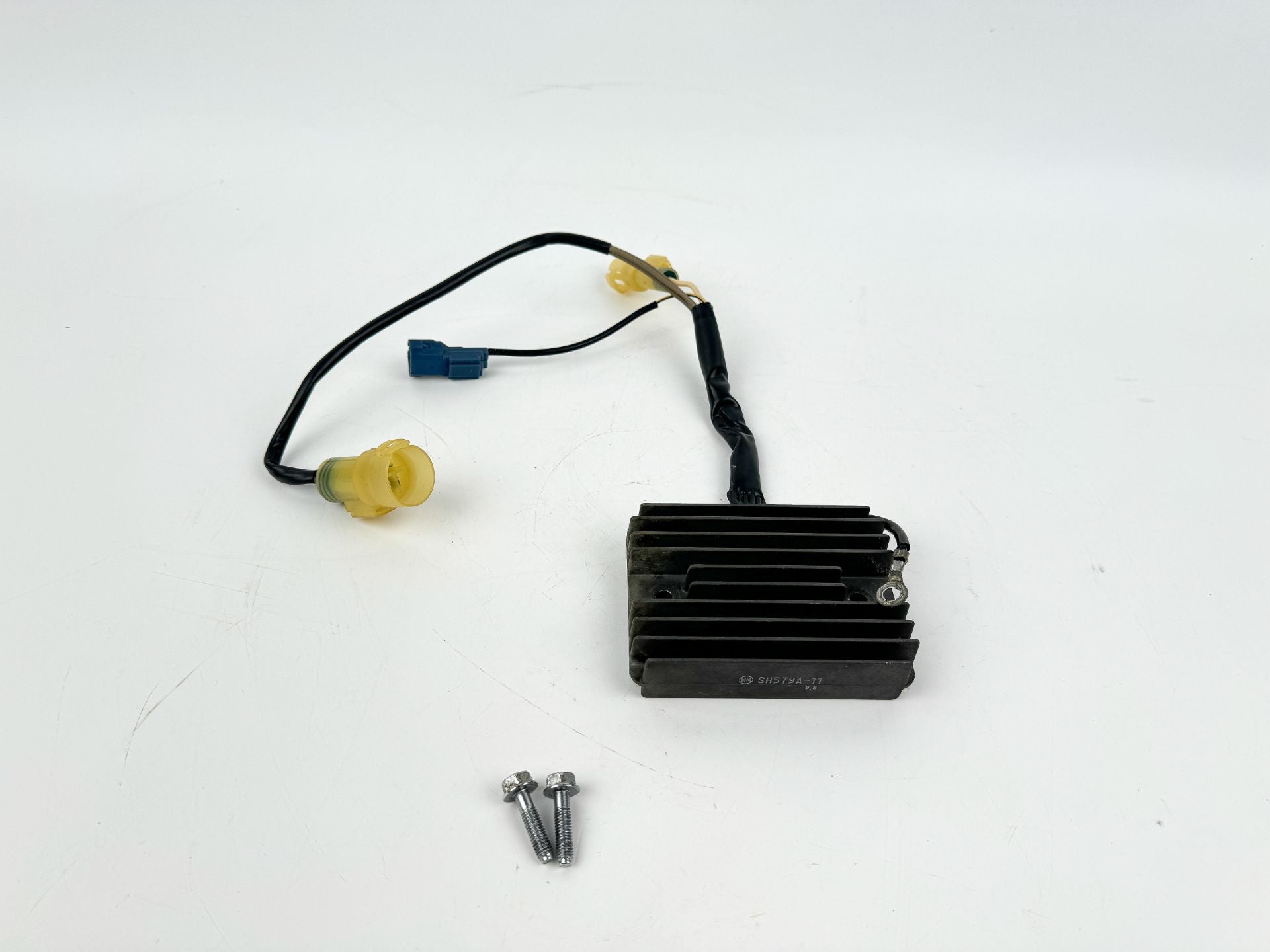 2000 Honda 75 HP 4 Stroke Outboard Rectifier & Regulator 31750-ZW1-003 OEM