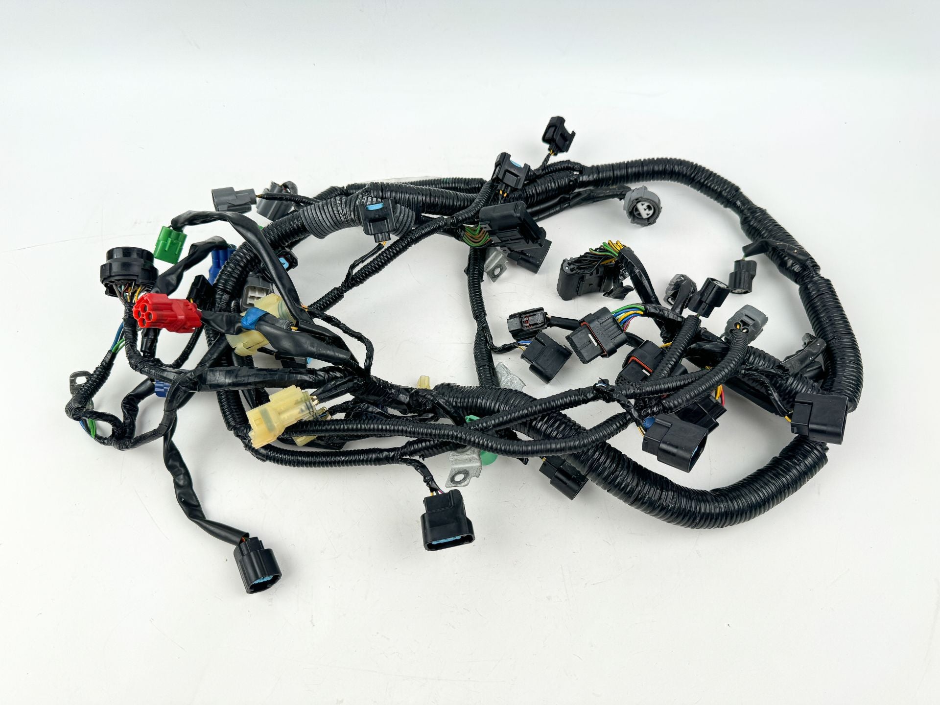 Honda 200 HP 4 Stroke Outboard Engine Wire Harness 32100-ZY2-000 OEM 2002