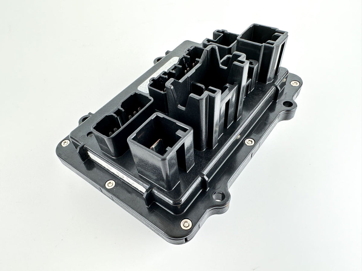2014 Yamaha 300 HP 4 Stroke Outboard Fuse Box 6CE-82170-00-00 OEM