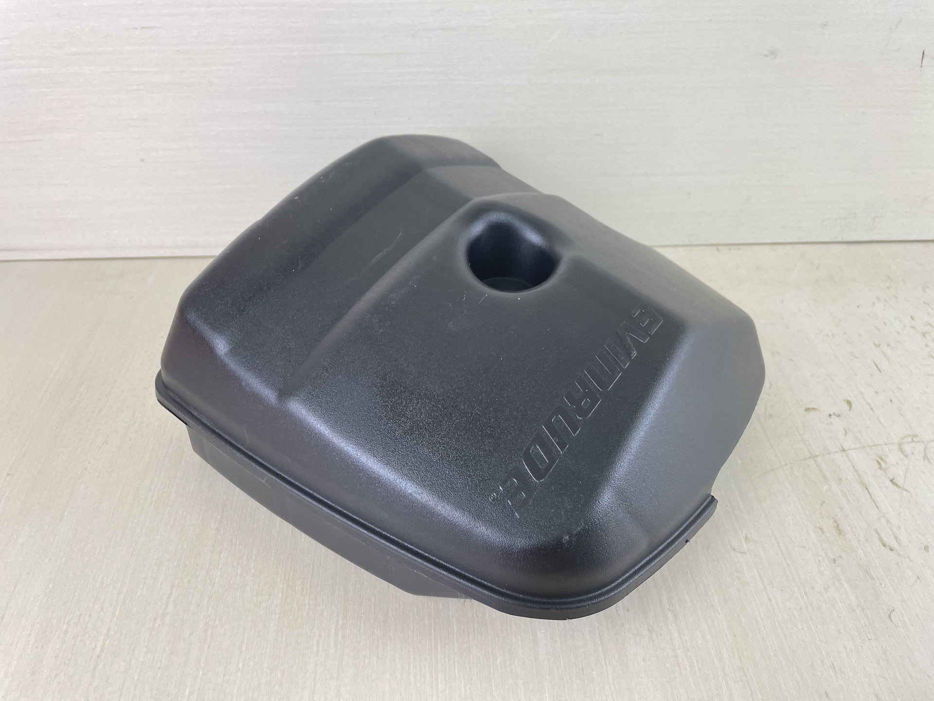 Evinrude 50 60 HP 2 Stroke Etec Outboard Air Intake Silencer 5005193