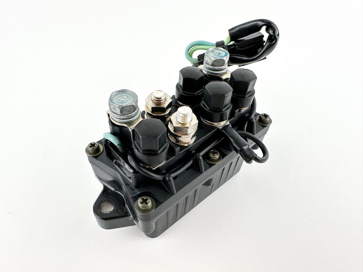 2002 Yamaha 200 HP 4 Stroke Outboard Trim Tilt Relay 69J-81950-00-00 OEM