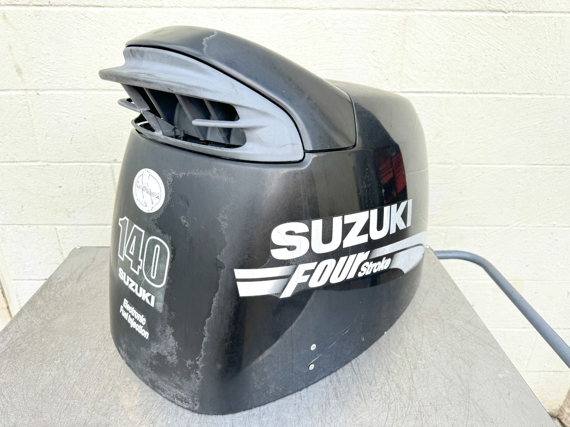 2004 Suzuki 140 HP 4 Stroke Outboard Top Cowling 61410-92845-0EP OEM