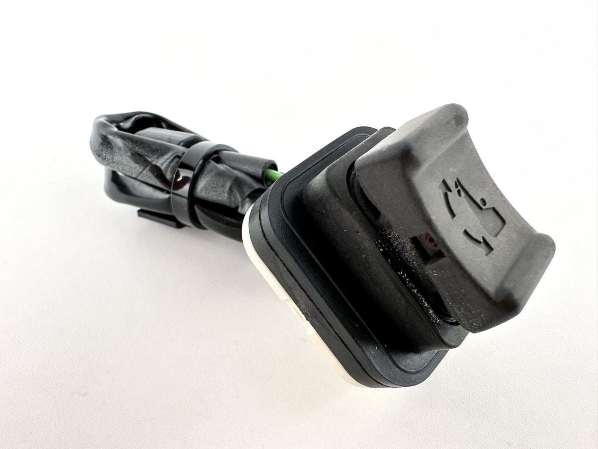 2014 Yamaha 300 HP 4 Stroke Outboard Trim Switch 6BR-82563-00-00 OEM