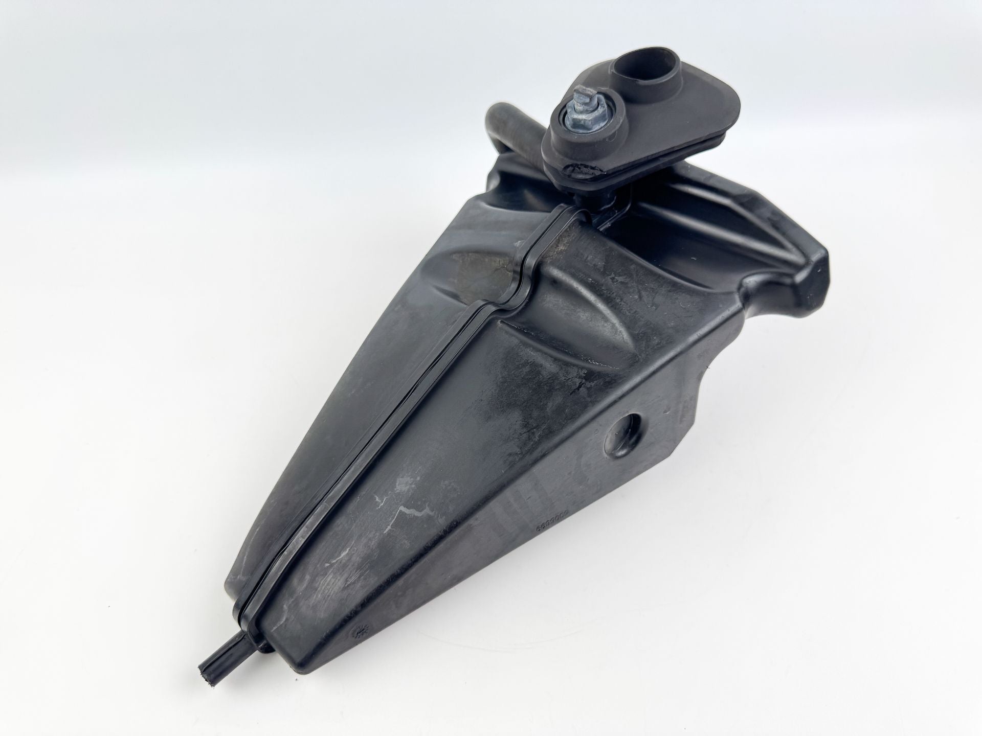 2005 Evinrude 250 HP 2 Stroke Outboard Muffler 5005699 OEM