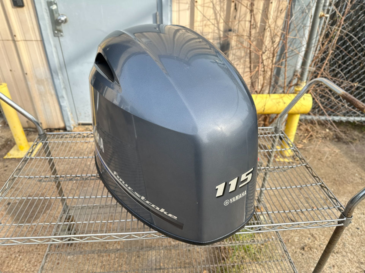 2019 Yamaha 115 HP 4 Stroke Outboard Top Cowling 6EM-81800-01-00 OEM