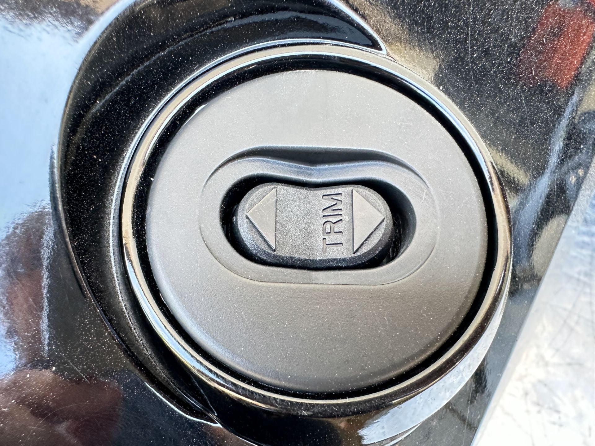 2020 Mercury 90 HP 4 Stroke Outboard Lower Apron Cowling Port 8M0088280 OEM