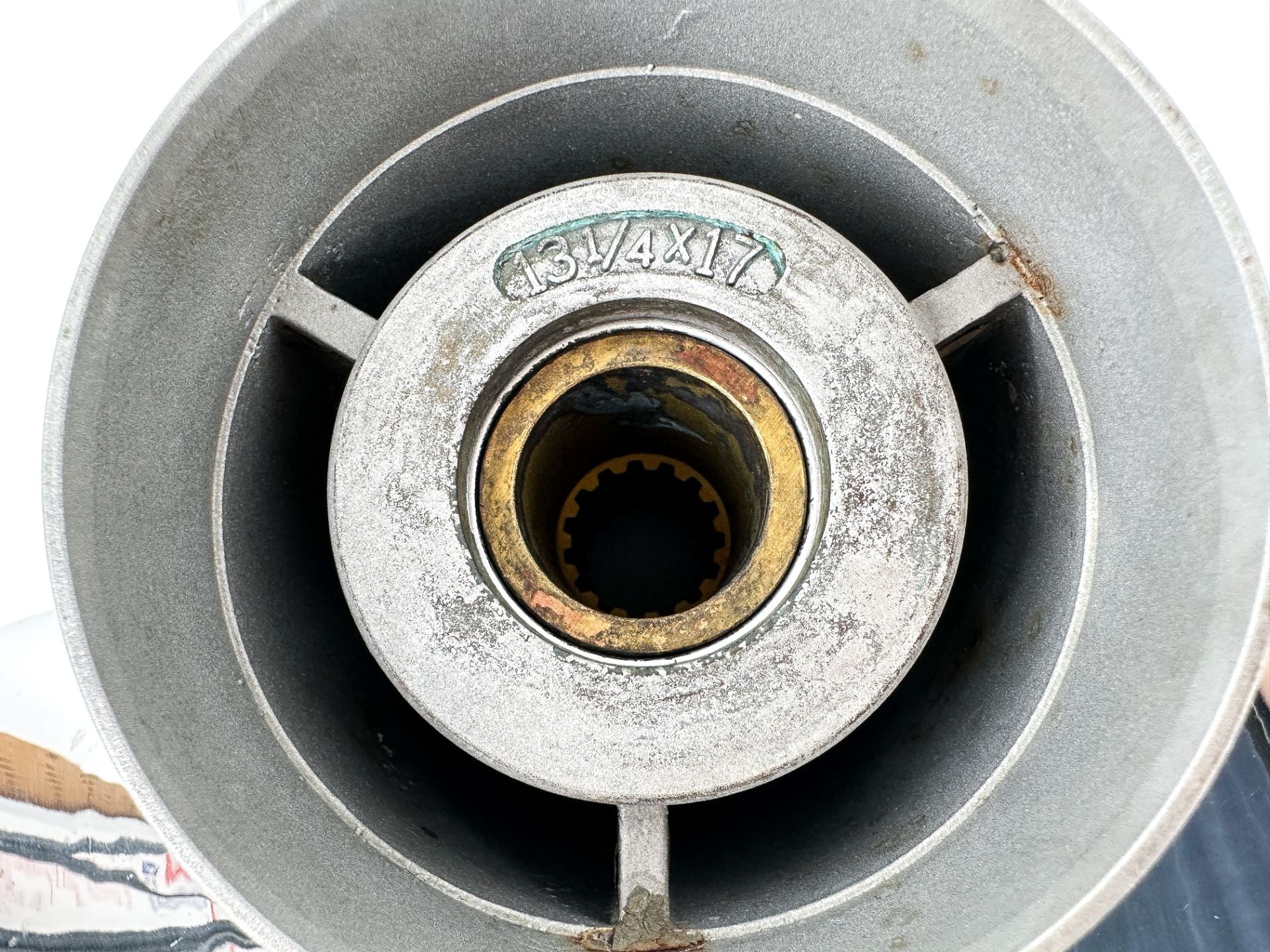 Yamaha 3 Blade Stainless Steel Propeller 13 1/4" X 17P RH Standard Rotation
