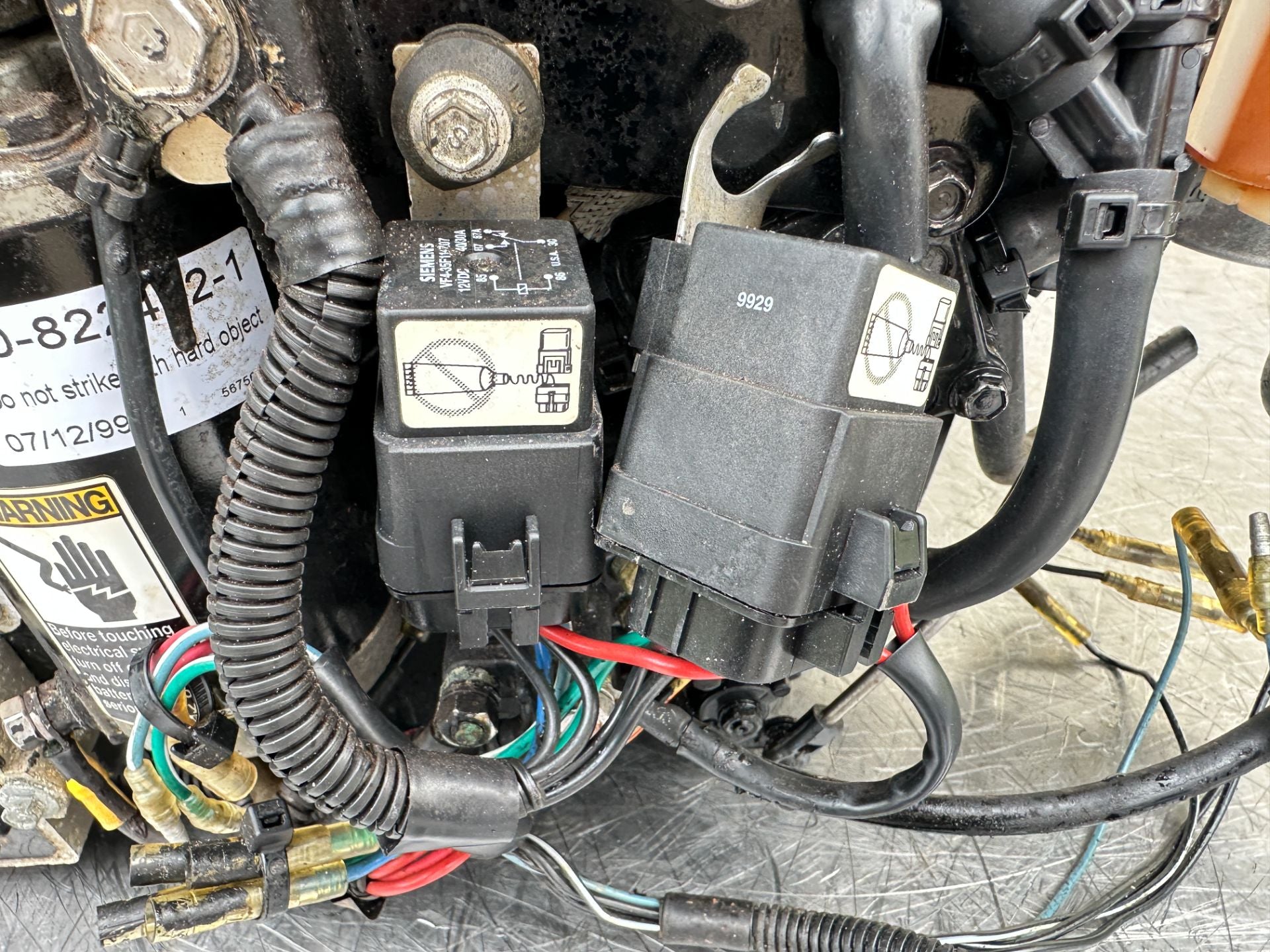 2000 Mercury 30 HP 2 Stroke Outboard Powerhead - Tested - Ready To Install