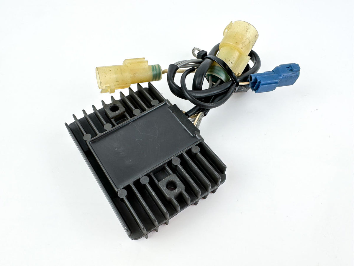 2005 Honda 90 HP 4 Stroke Outboard Rectifier & Regulator 31750-ZW1-003 OEM