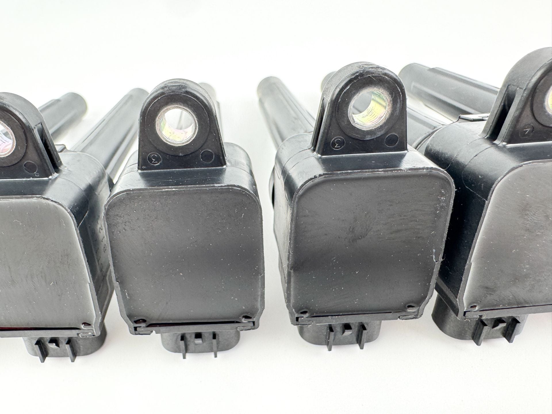 2010 Yamaha 250 HP 4 Stroke Outboard Ignition Coil Set 6CB-82310-00-00 OEM