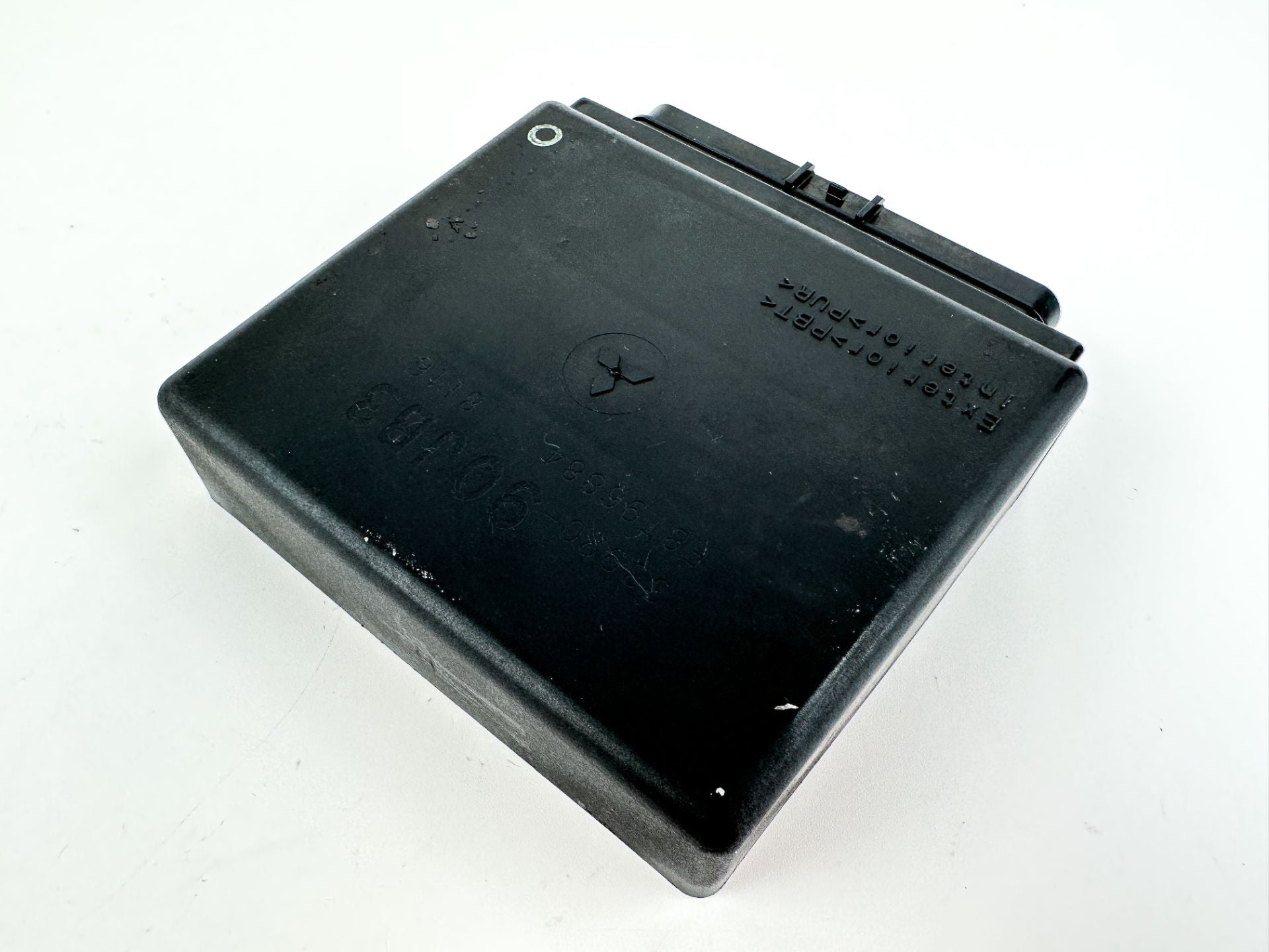 2008 Suzuki 115 HP 4 Stroke Outboard Engine Control Unit ECU 33920-90JB3 OEM