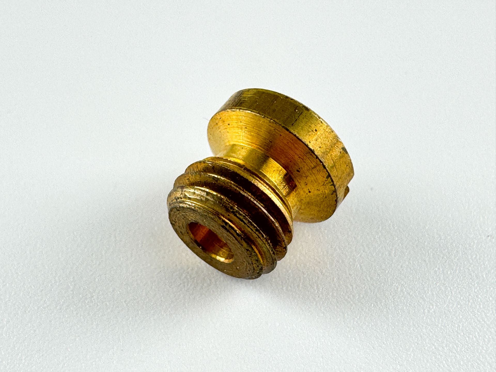 Evinrude Johnson New Old OEM Orifice Plug No. 35 0326064