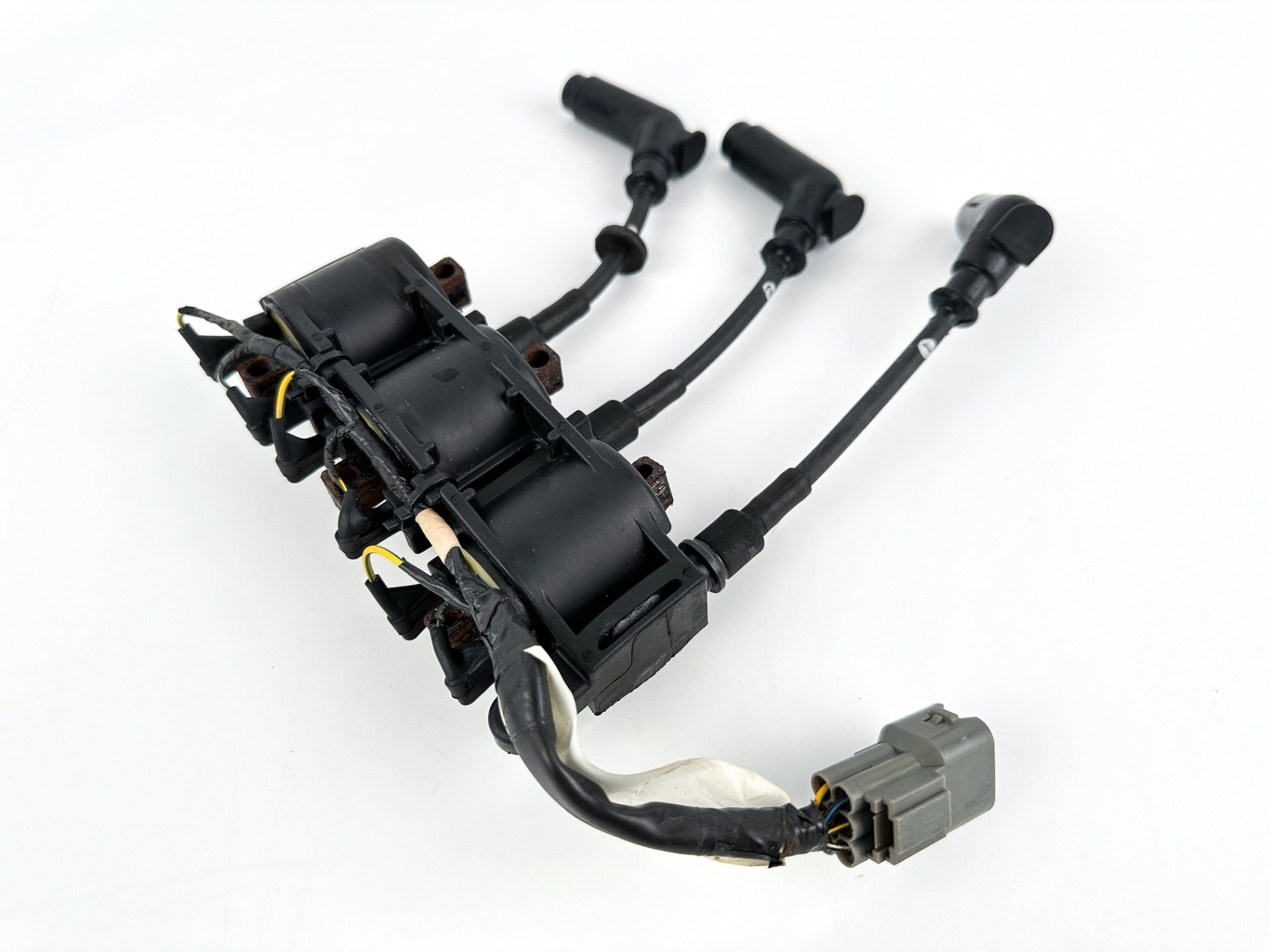 2011 Honda 50 HP 4 Stroke Outboard Ignition Coil Set 30511-ZZ5-013 OEM