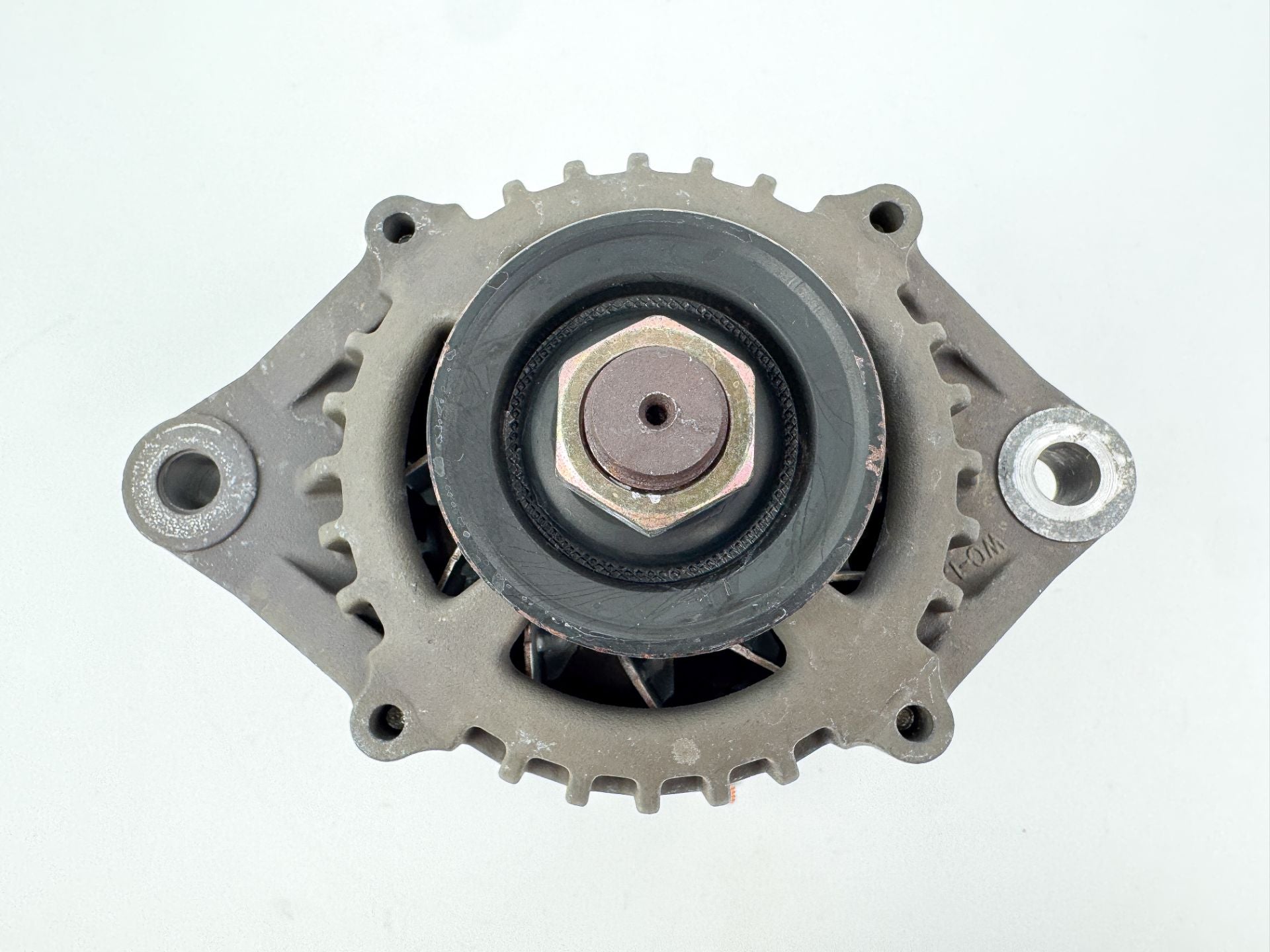 2003 Mercury 225 HP 2 Stroke Optimax Outboard Alternator 881247A1 OEM