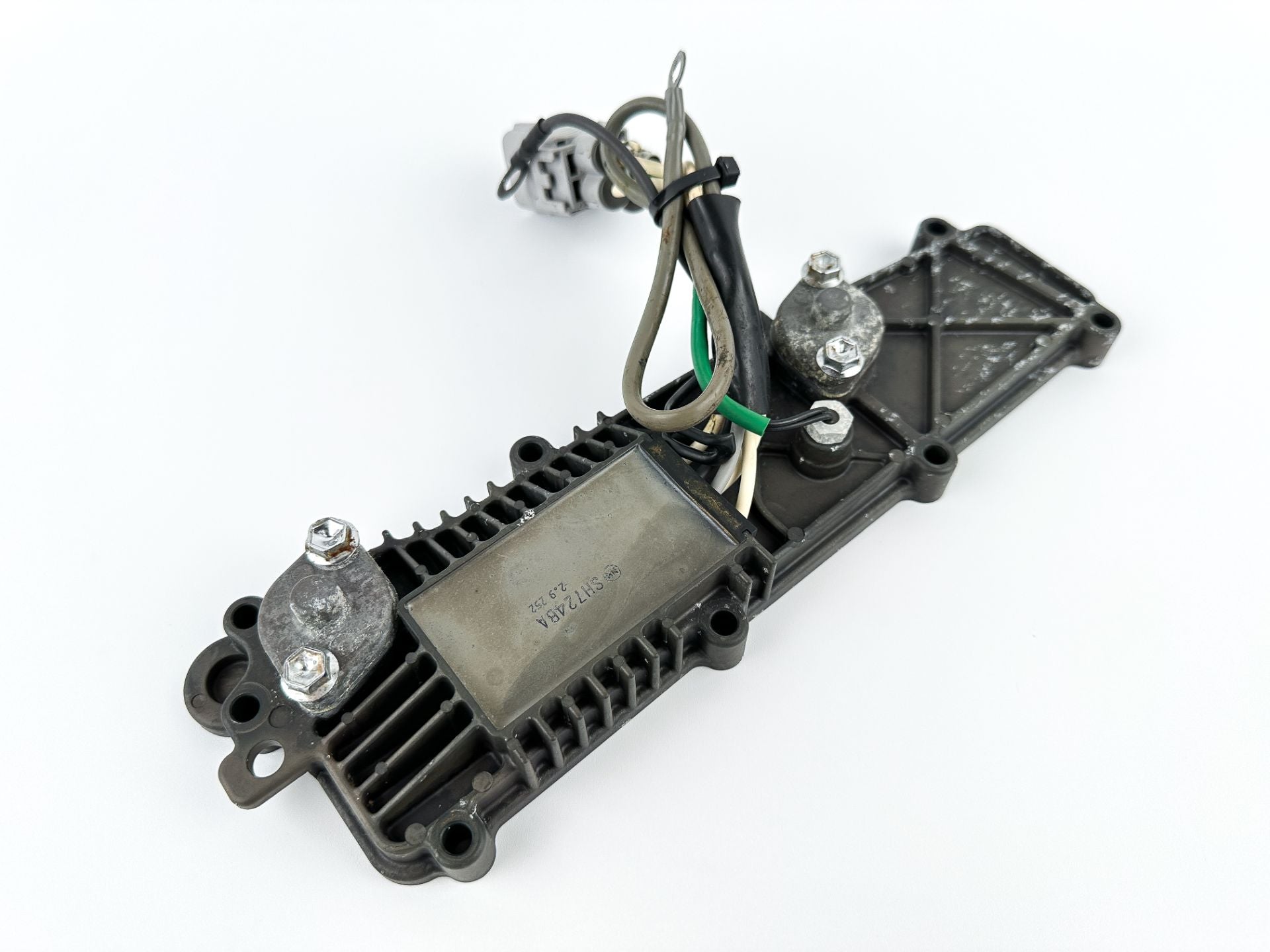 2013 Suzuki 140 HP 4 Stroke Outboard Rectifier & Regulator 32800-92J00 OEM