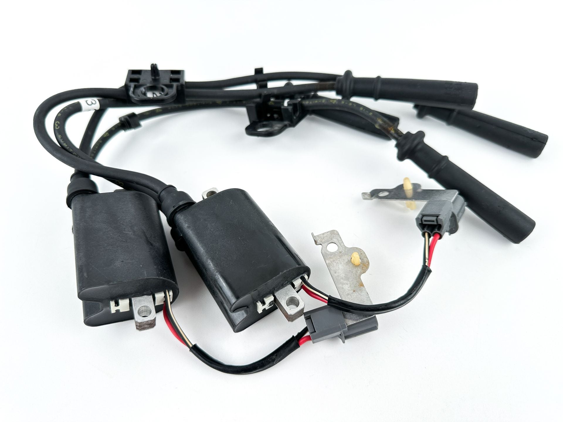 2005 Yamaha 115 HP 4 Stroke Outboard Ignition Coil Set 68V-82310-00-00 OEM