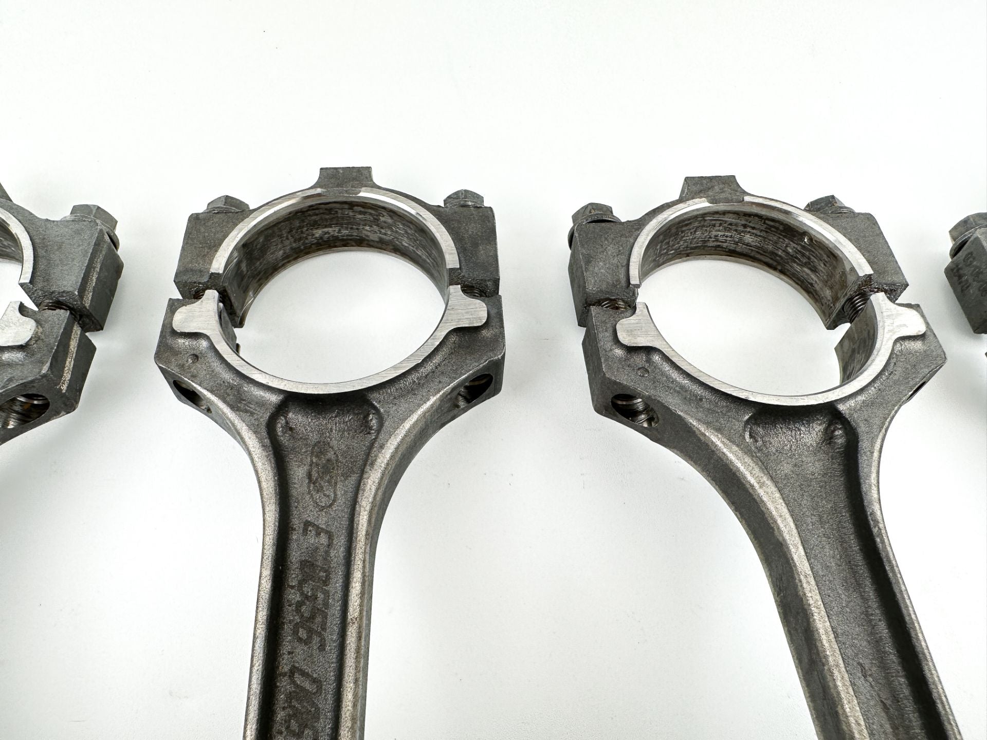 2007 Yamaha 250 HP 4 Stroke Outboard Piston & Connecting Rod Set 6P2-11631-00-B0 OEM