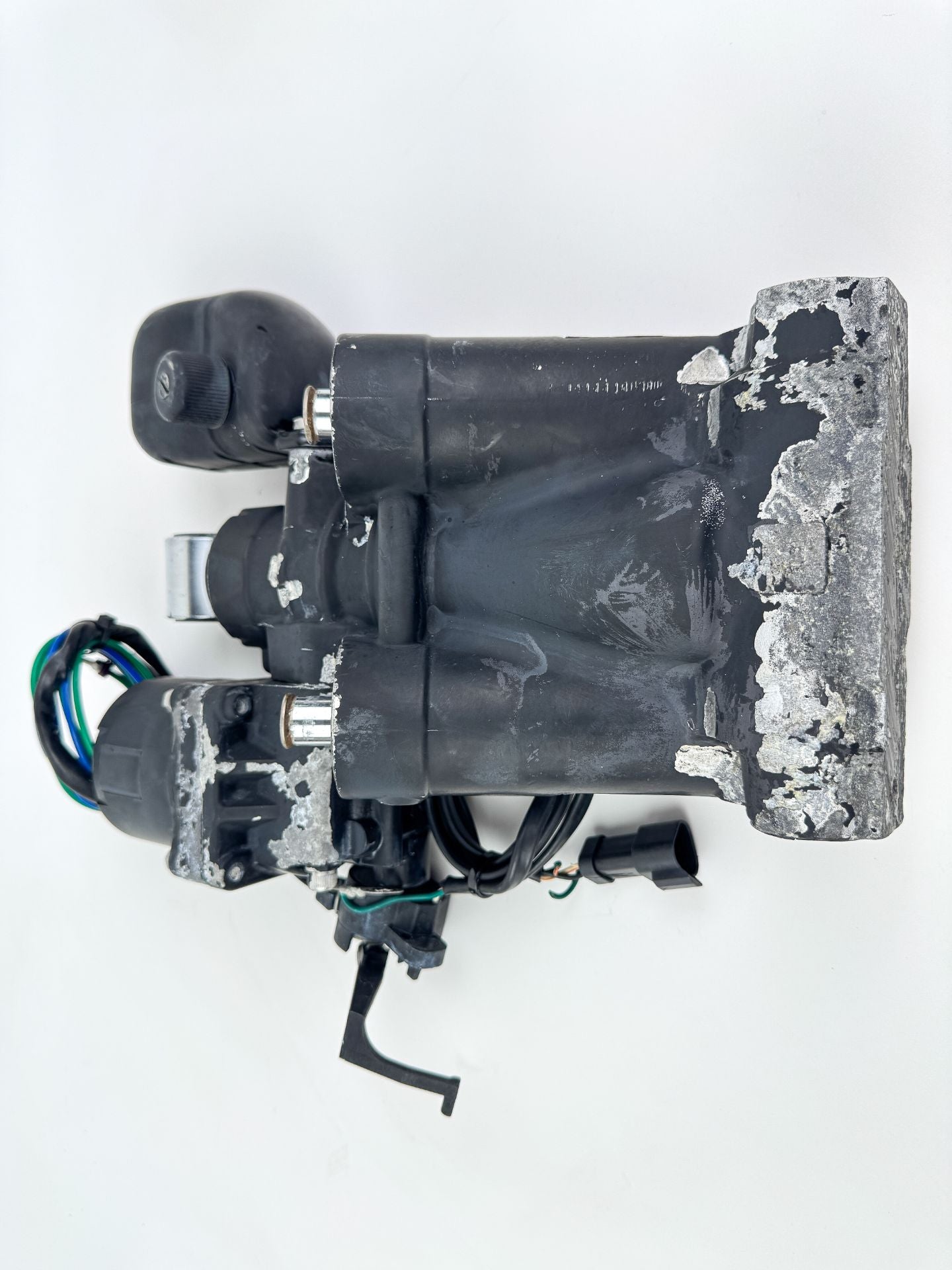 2008 Evinrude 300 HP 2 Stroke Outboard Power Trim Tilt Unit 5007662 OEM