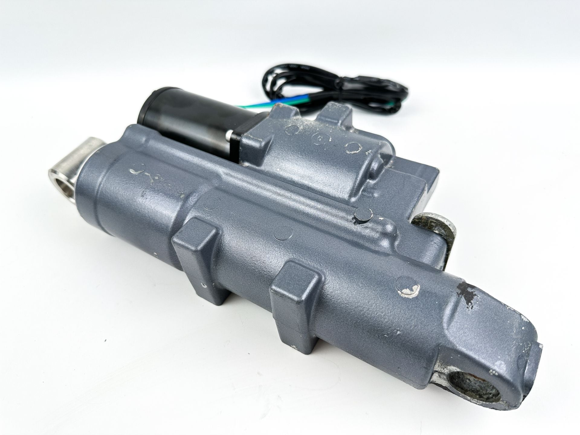 Yamaha 40 50 HP 4 Stroke Outboard Power Trim Tilt Unit 62Y-43800-12-00 Ready To Install