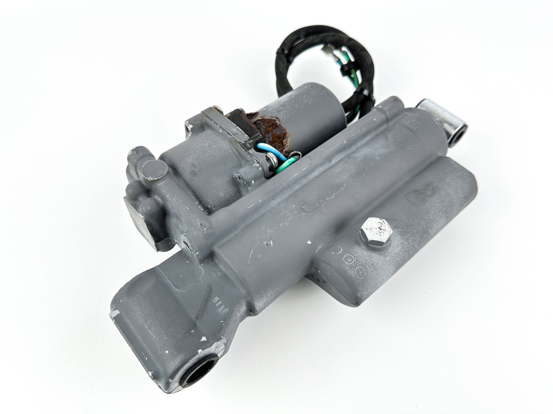 97-03 56000-ZV5-823ZA Honda 40 45 50 HP 4 Stroke Outboard Power Trim Tilt Unit