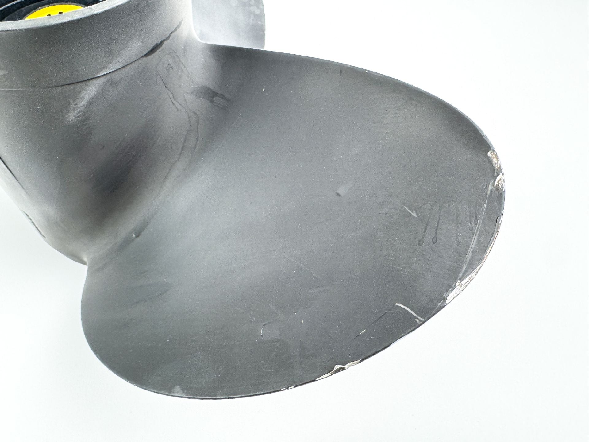 Evinrude Johnson OMC 3 Blade Aluminum Prop 14.8" X 17P Right Hand
