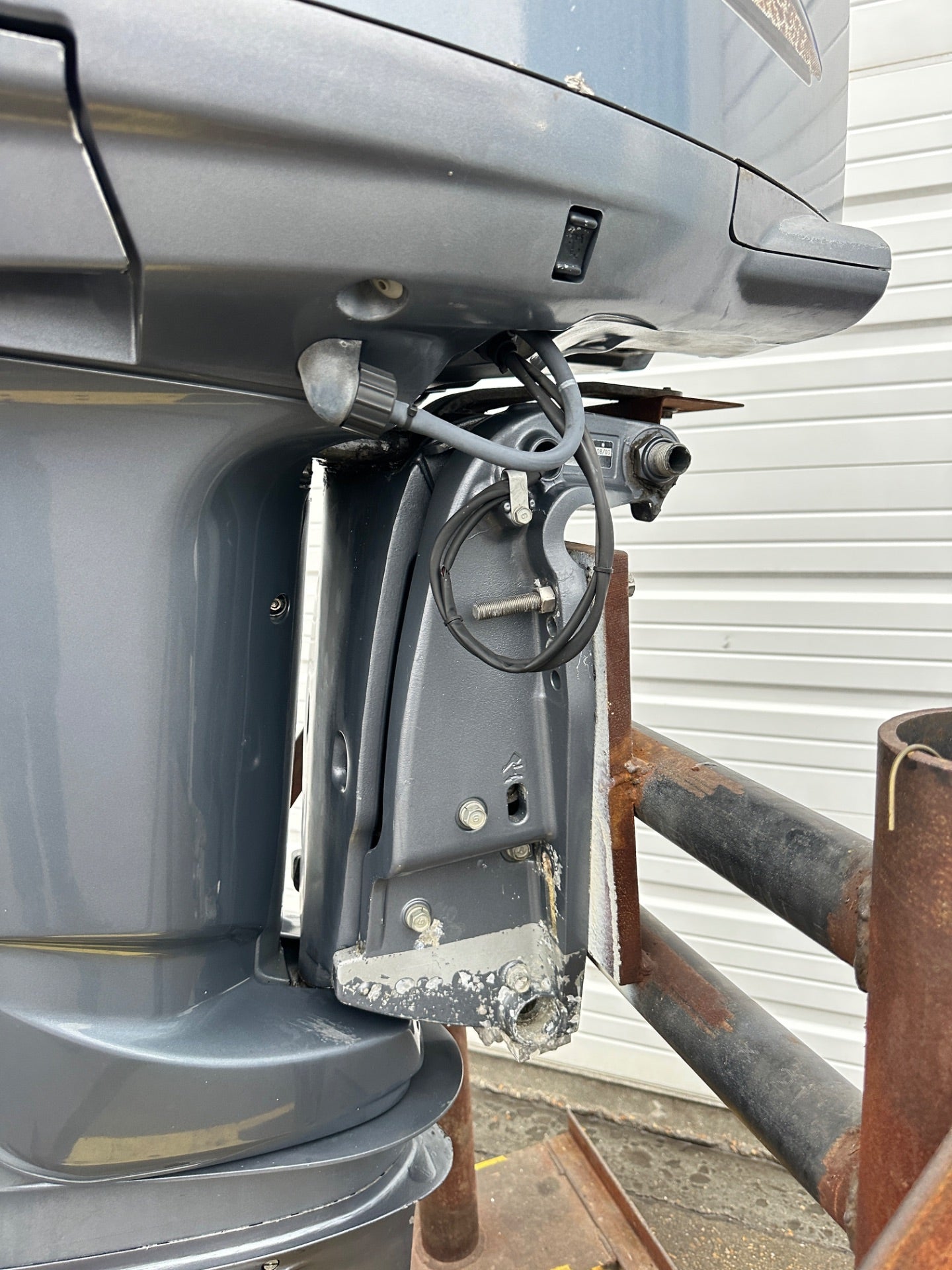 2004 Yamaha 225 HP 4 Stroke Outboard Engine Complete F225TXRC OEM