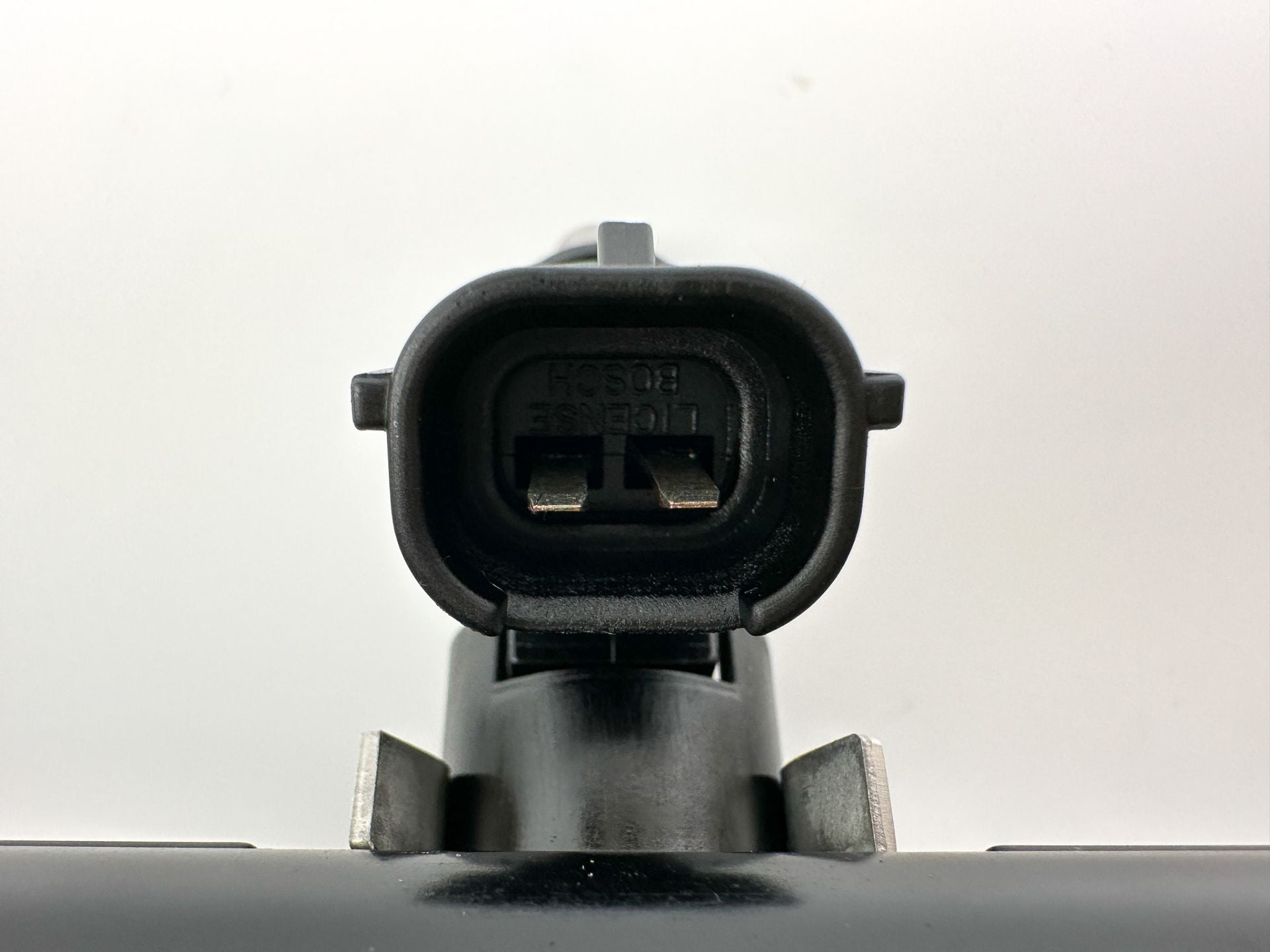 2019 Yamaha 250 HP 4 Stroke Outboard Fuel Injector Set W/ Rail 6CB-13161-10-00 OEM