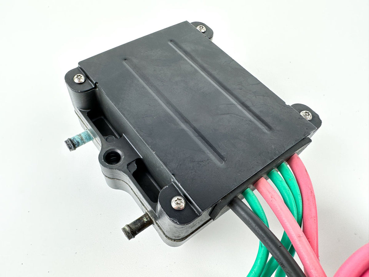 2009 Yamaha 250 HP 4 Stroke Outboard Rectifier & Regulator 6P2-81960-02-00 OEM