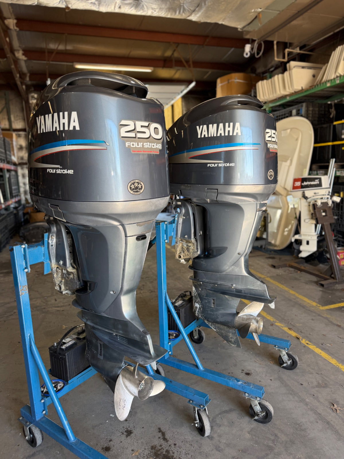 Twin 2007 Yamaha F250 250HP 4 Stroke Outboard Engines 25" - 205 Hours