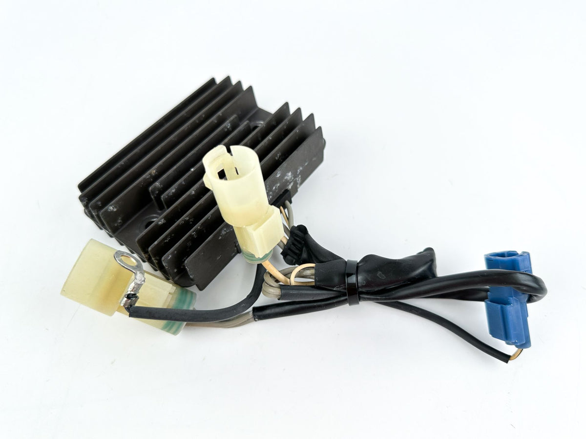 2005 Honda 75 HP 4 Stroke Outboard Rectifier & Regulator 31750-ZW1-003 OEM