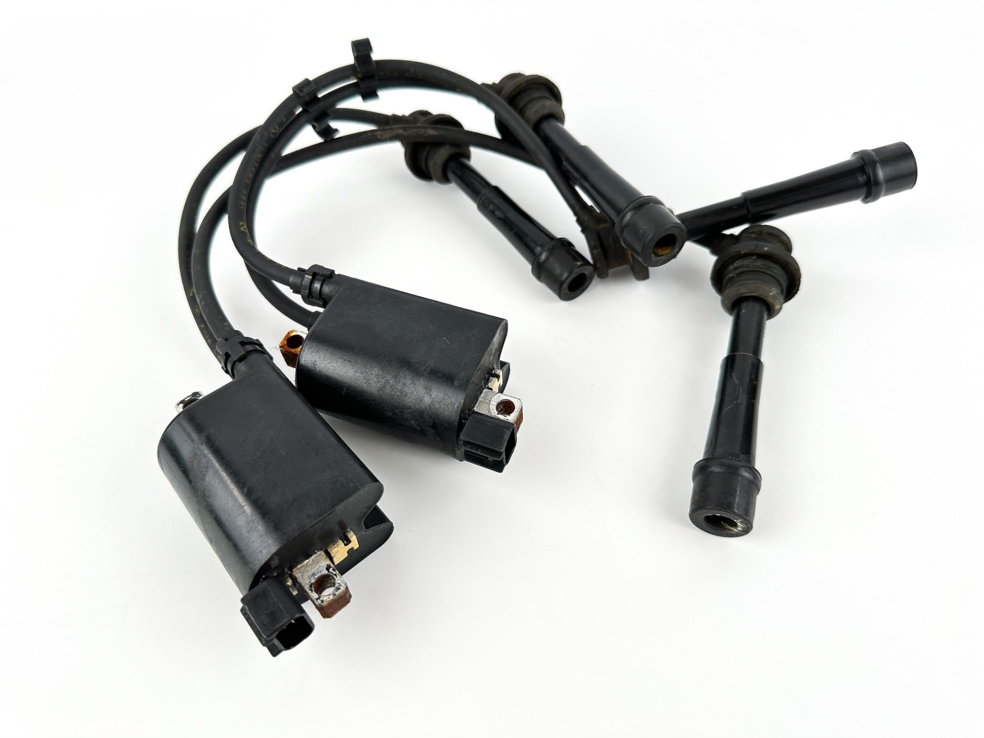 2002 Suzuki 115 HP 4 Stroke Outboard Ignition Coil Set 33410-90J00 OEM