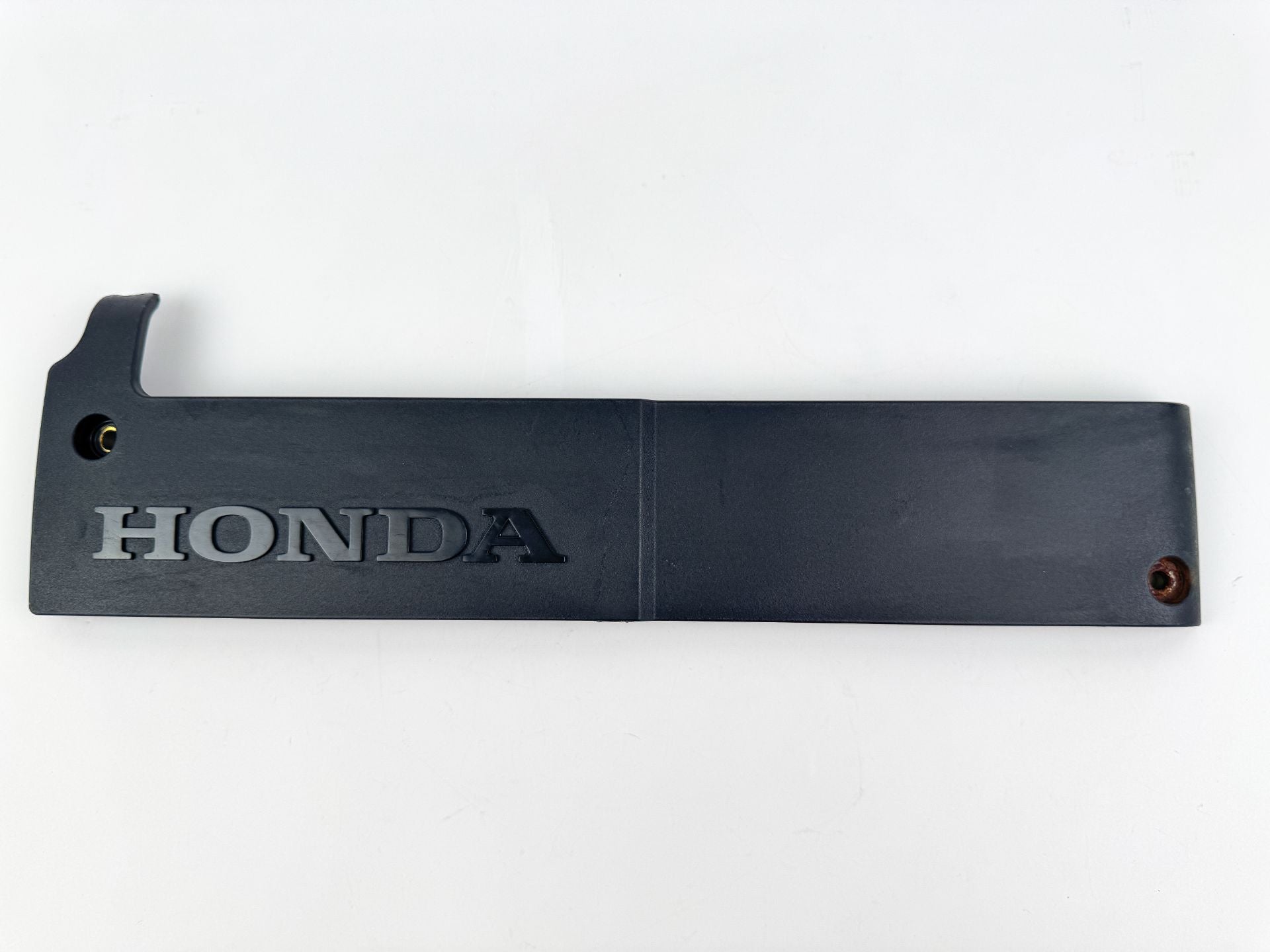 2006 Honda 150 HP 4 Stroke Outboard Plug Hole Coil Cover OEM