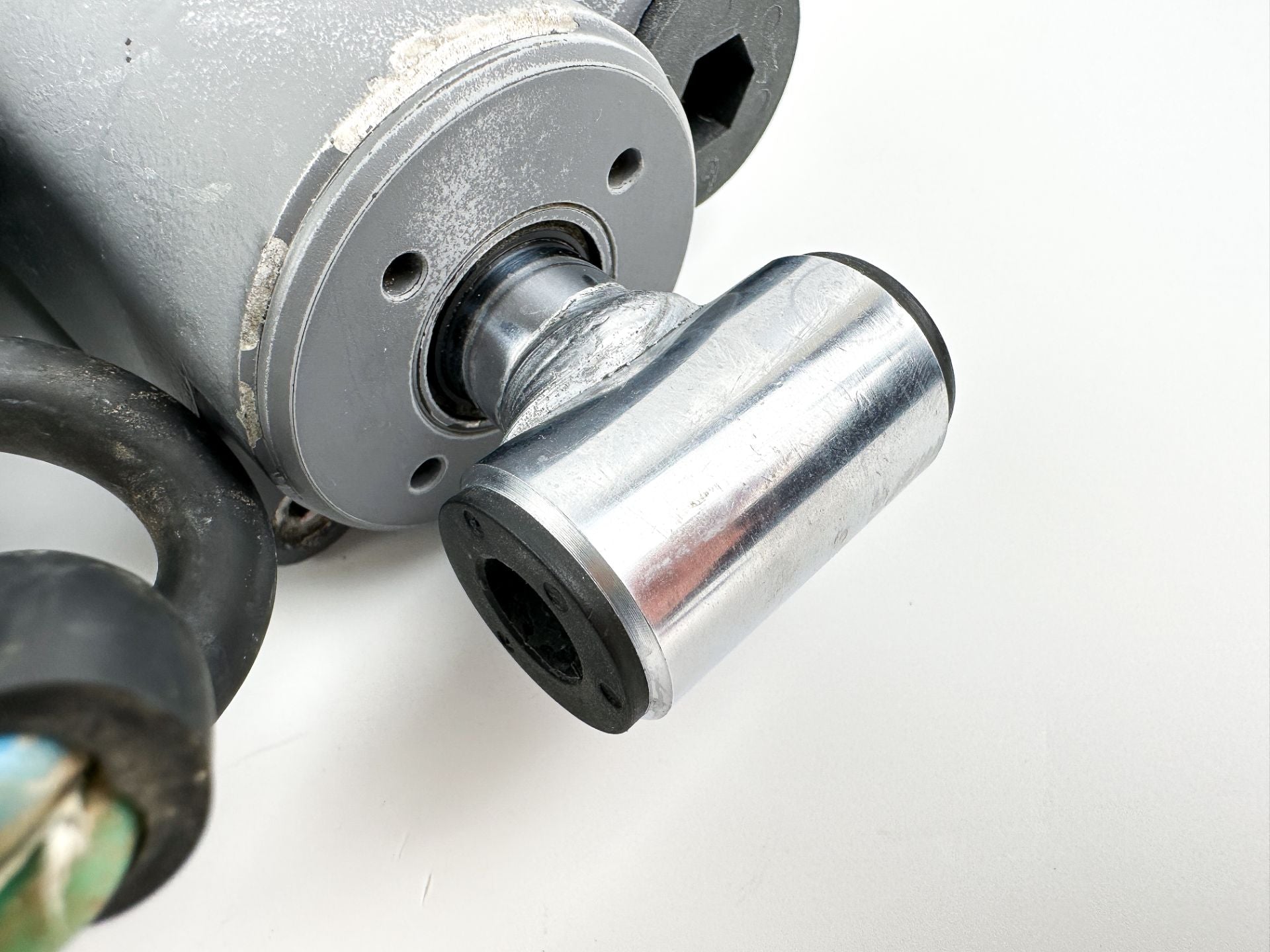 56000-ZV5-823ZA Honda 40 45 50 HP 4 Stroke Outboard Power Trim Tilt Unit 97-03