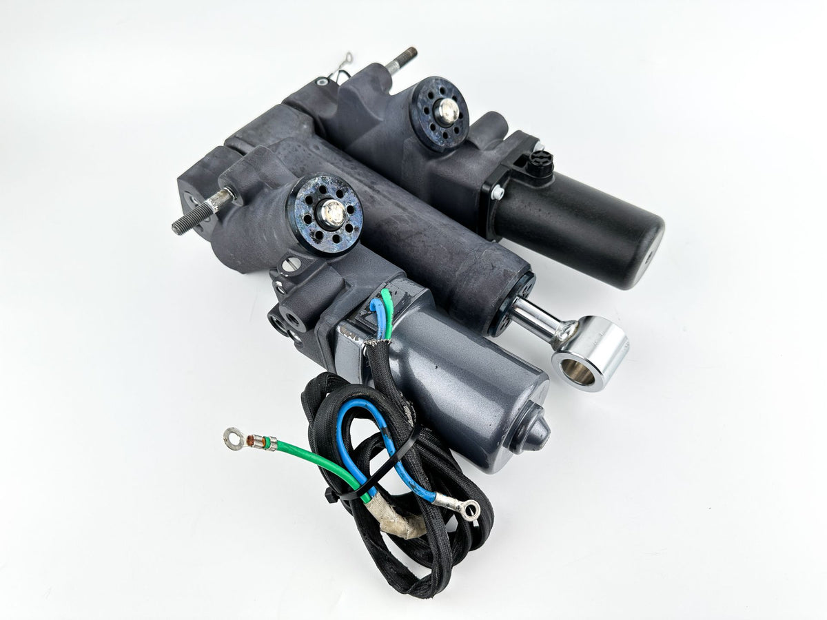 Yamaha V8 F 300 350 HP Outboard Power Trim Tilt Unit Tested - Like New