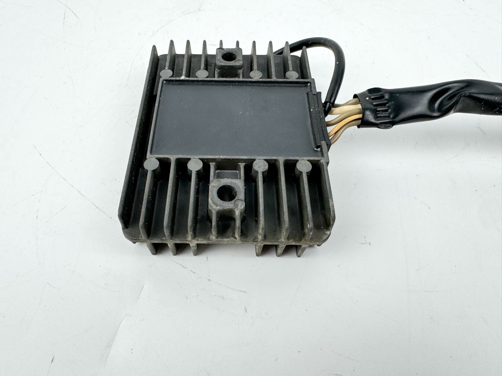 2000 Honda 75 HP 4 Stroke Outboard Rectifier & Regulator 31750-ZW1-003 OEM