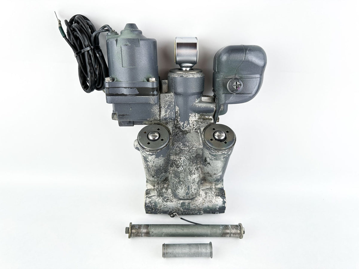 2007 Yamaha 150 HP 4 Stroke Outboard Power Trim Tilt Unit 63P-43800-02-4D OEM